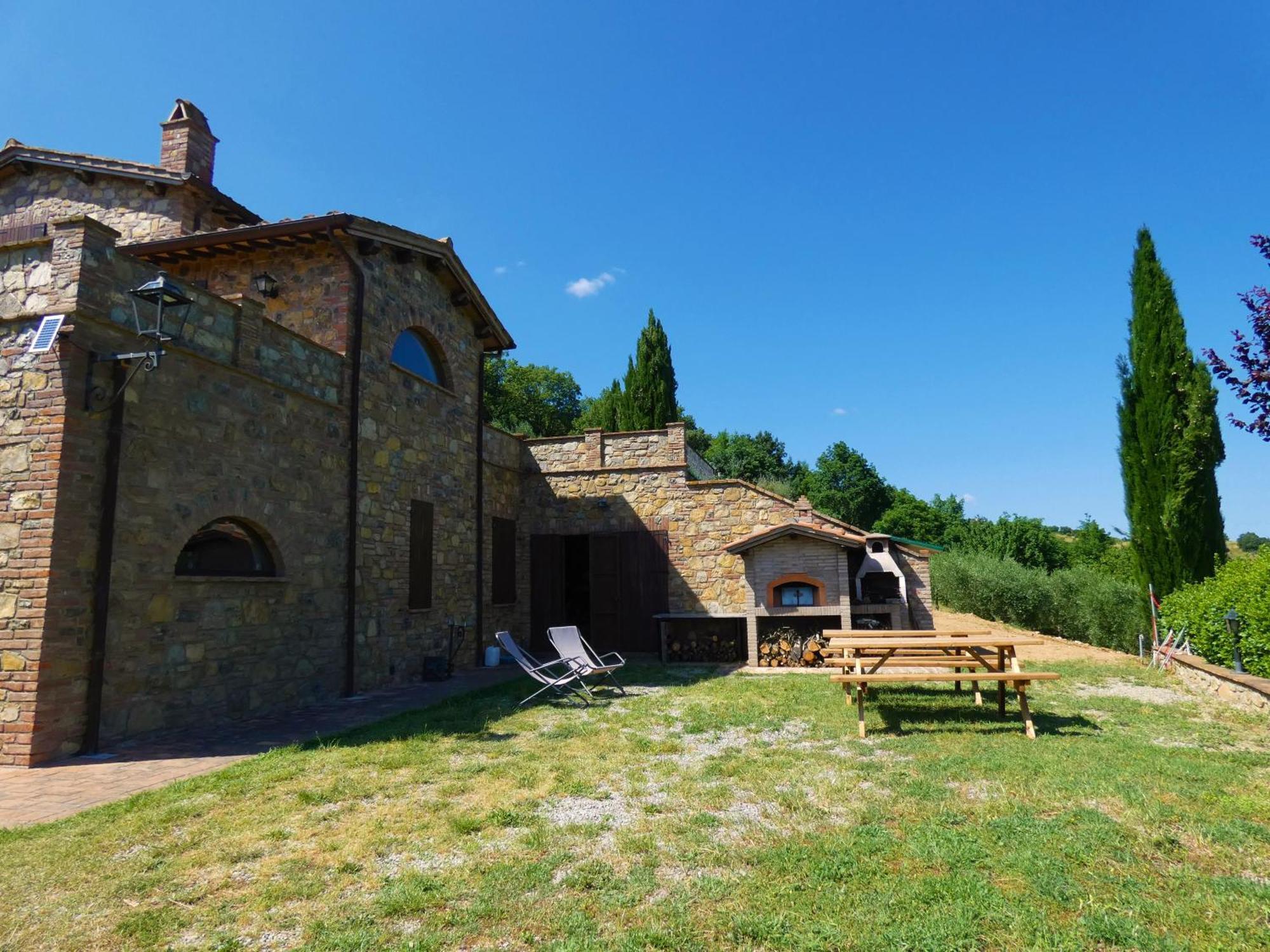 Scappo In Umbria, La Vallata Parrano Luaran gambar